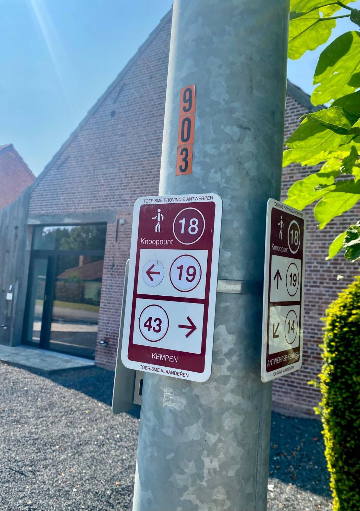 Hoeve De Kleinheide 德塞尔 外观 照片